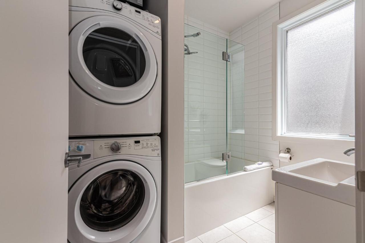 Cool And Clean Flat By Atwater Market By Den Stays Montréal Exteriör bild